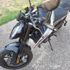 KTM 790 Duke 2023-thumb-14