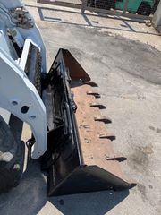 Φορτωτάκι Bobcat 2006 S150-thumb-19