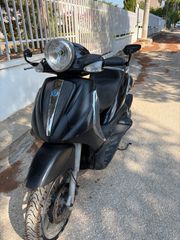 Piaggio Beverly 300i Tourer 2009