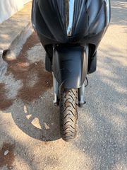 Piaggio Beverly 300i Tourer 2009-thumb-4