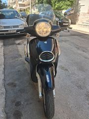Aprilia Scarabeo 200 2016