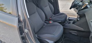 Peugeot 208 2018 *** S T Y L E ***-thumb-17