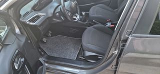 Peugeot 208 2018 *** S T Y L E ***-thumb-20