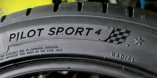 Michelin Pilot Sport 4, 225/45/19, Extra Load, 4 τεμάχια-thumb-3