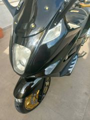 Gilera GP 800 2010-thumb-1