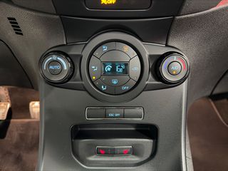 Ford Fiesta 2016 ST | 180hp | ΔΕΡΜΑ | LED | CLIMA-thumb-29