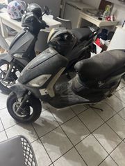 Piaggio Fly 100 2010-thumb-1