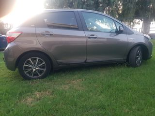 Toyota Yaris 2019 1.5 HYBRID Y20 CLUB-thumb-15
