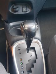 Toyota Yaris 2019 1.5 HYBRID Y20 CLUB-thumb-32