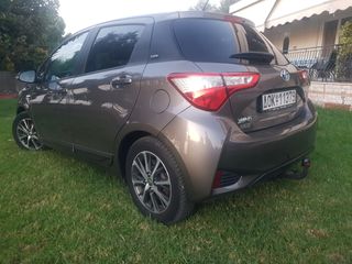 Toyota Yaris 2019 1.5 HYBRID Y20 CLUB-thumb-8