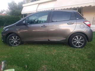 Toyota Yaris 2019 1.5 HYBRID Y20 CLUB-thumb-5