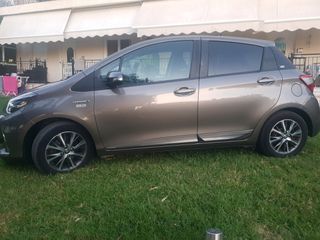 Toyota Yaris 2019 1.5 HYBRID Y20 CLUB-thumb-4