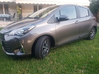 Toyota Yaris 2019 1.5 HYBRID Y20 CLUB-thumb-2