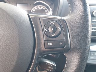 Toyota Yaris 2019 1.5 HYBRID Y20 CLUB-thumb-27