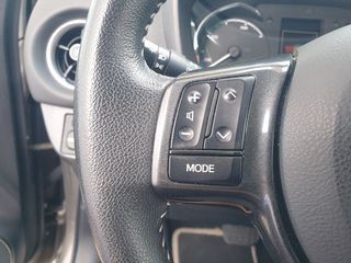 Toyota Yaris 2019 1.5 HYBRID Y20 CLUB-thumb-28