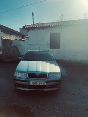 Skoda Octavia 2005 TOUR / CLIMATRONIC / 4ηλ.παρ.