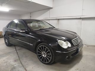 Mercedes-Benz C 180 2005 ELEGANCE