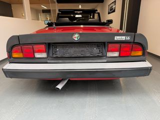 Alfa Romeo Spider 1987 SERIES 3 AERODINAMICA-thumb-14