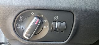 Audi A1 2012-thumb-12