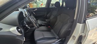 Audi A1 2012-thumb-13