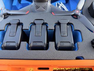 Dji Fpv fly more combo-thumb-6
