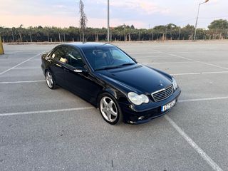 Mercedes-Benz C 200 2002 CDI