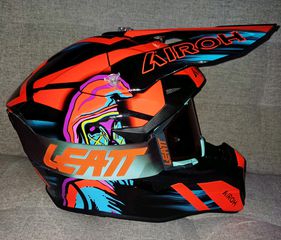 Set Motocross: Κράνος Airoh Wraaap Cyber (ECE 22.06) & Μάσκα Leatt Velocity 6.5