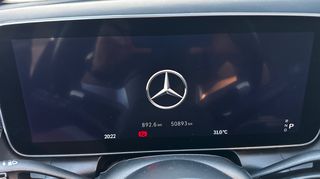 Mercedes-Benz GLC 300 2023 DE 4MATIC 9G-TRONIC AMG LINE-thumb-96