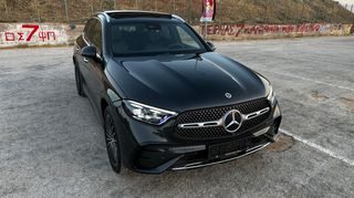 Mercedes-Benz GLC 300 2023 DE 4MATIC 9G-TRONIC AMG LINE-thumb-5