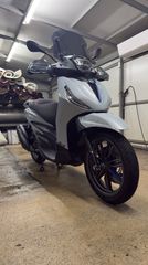 Piaggio Beverly 310S 2025-thumb-1
