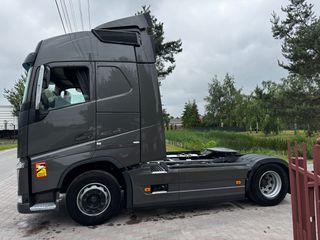 Volvo 2019 FH 460 Top conditions !! from Germany !-thumb-13