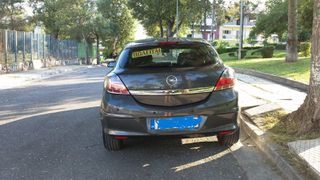 Opel Astra 2009 GTC 1.6 115hp