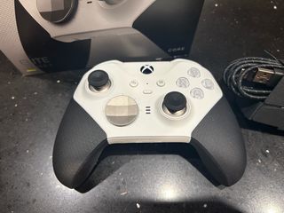 MICROSOFT XBOX ELITE SERIES 2 CONTROLLER WHITE-thumb-3