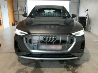 Audi e-tron 2020 Audi e-tron 2020 Sportback 55 quattro S line-thumb-2