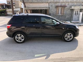 Nissan Qashqai+2 2011