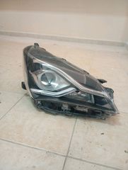 εμπρός δεξί φανάρι γνήσιο led Toyota Aygo (2ης γενιάς - Facelift), παραγωγής από το 2018 έως το 2021