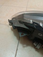 εμπρός δεξί φανάρι γνήσιο led Toyota Aygo (2ης γενιάς - Facelift), παραγωγής από το 2018 έως το 2021-thumb-6