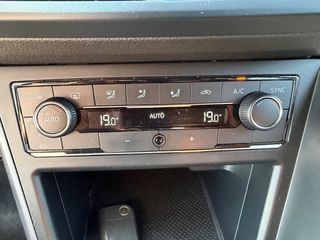 Volkswagen Polo 2019 R LINE-thumb-10