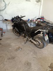 Honda Varadero 2001-thumb-8