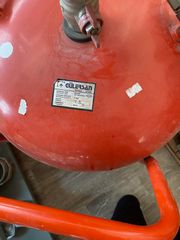 GULERSAN 9100 Βαλβολινιέρα Αέρος Τροχήλατη 90Lt-thumb-2