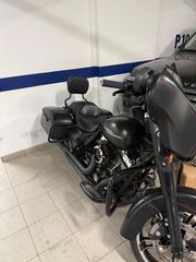 Harley Davidson Street Glide 2015-thumb-5