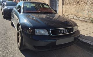 Audi A4 1995 A4 1.6-thumb-1