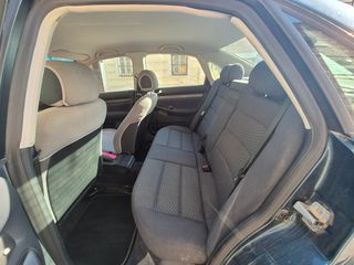 Audi A4 1995 A4 1.6-thumb-6