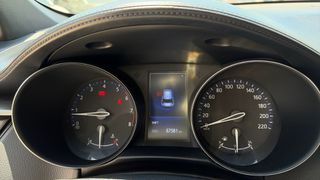 Toyota C-HR 2016 1.2 Turbo-thumb-10