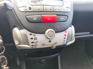 Citroen C1 2012-thumb-18