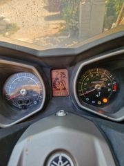Yamaha XMAX 400 2015-thumb-5