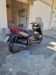Yamaha XMAX 400 2015-thumb-3