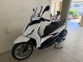 Piaggio Beverly 400 2024-thumb-2