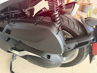 Piaggio Beverly 400 2024-thumb-11