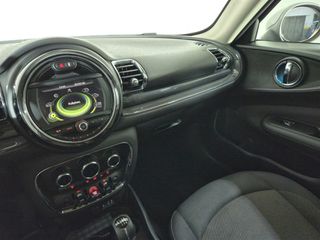 Mini Clubman 2016 (One)-thumb-12